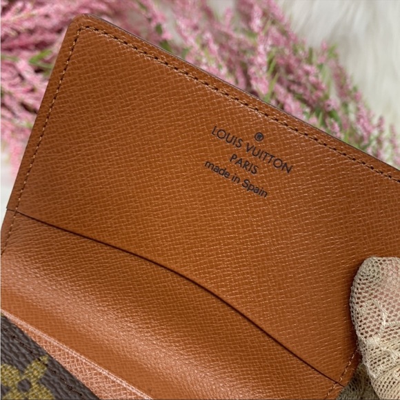 Authentic Louis Vuitton Monogram Card Holder Porte Cartes Datecode:CA1928 - Picture 7 of 11